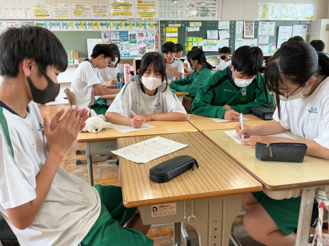 振り返りの様子