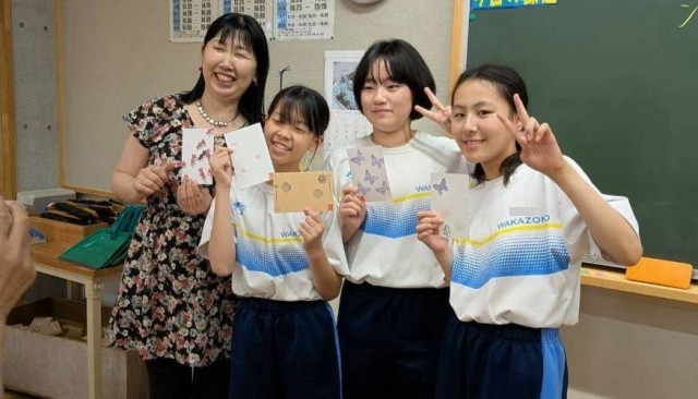 講師の先生とお写真を撮りました