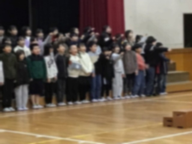 「あおいそらにえをかこう」