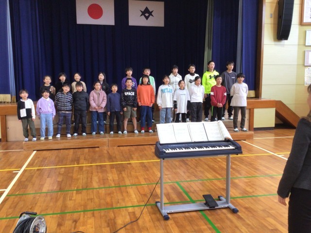 講師の福田先生による発表会前の最後の練習