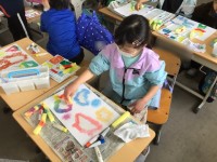 スポンジでぽんぽん