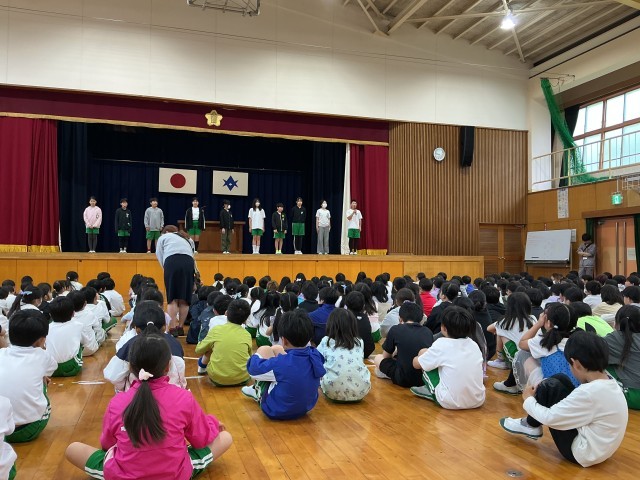 委員長による決意表明